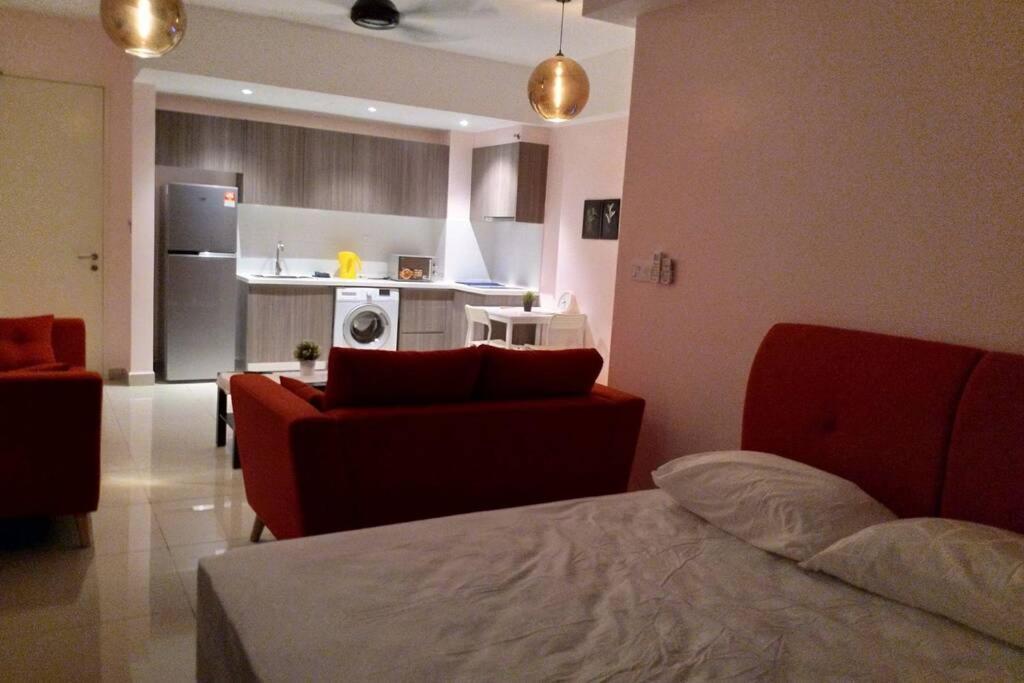 Hb1512- Hyve Studio Unit, Lake View, Cyberjaya, Free Wi-Fi, Free Parking, Netflix,Pool, 3038 Eksteriør billede