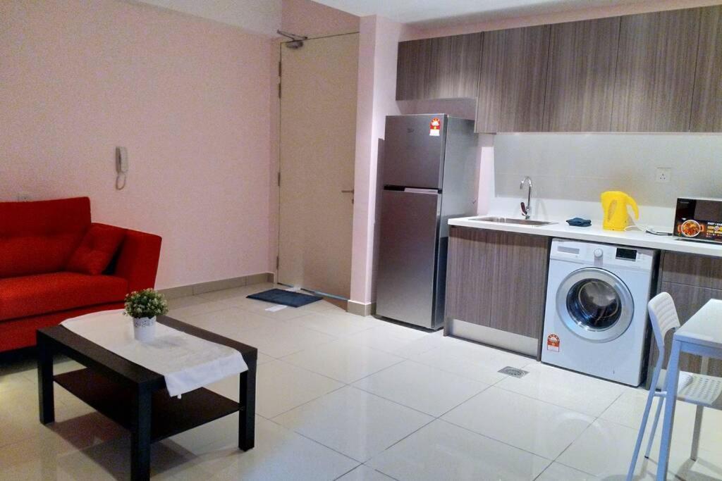 Hb1512- Hyve Studio Unit, Lake View, Cyberjaya, Free Wi-Fi, Free Parking, Netflix,Pool, 3038 Eksteriør billede